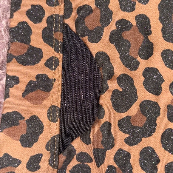 NWT Nike sports bra - Picture 2 of 3